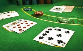 togelup link gaming categories: sportsbook, live casino dealers, slot games, and esports markets displayed on mobile interface